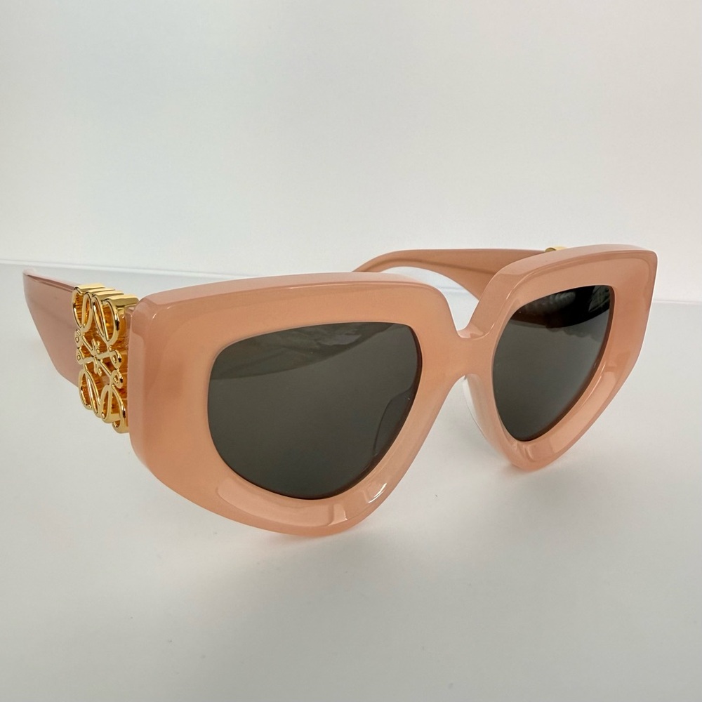 NEW!!! Loewe women sunglasses LW40154U 72E Authentic Retail 580$